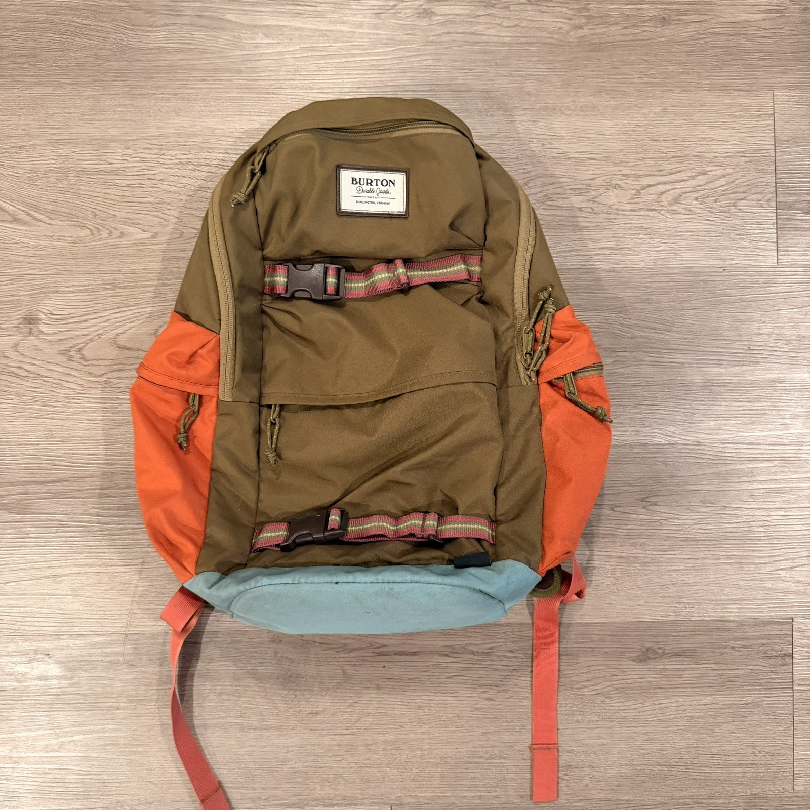 Burton Kilo Backpack 27L Tan Orange Blue 2014 Heritage 136491