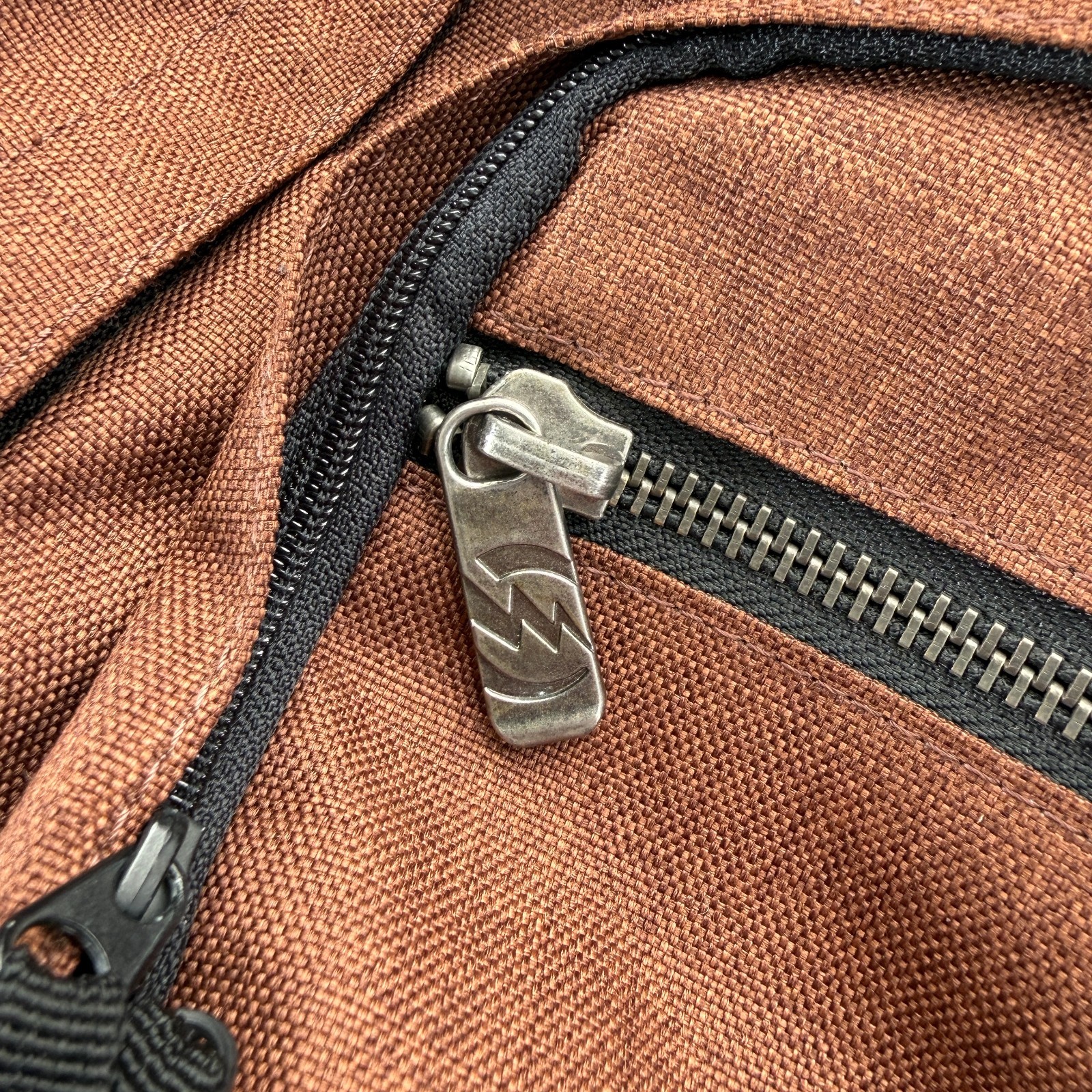 ELECTRIC VISUAL Laptop Padded Backpack Adult Brown 3 Compartments Everyday Bag