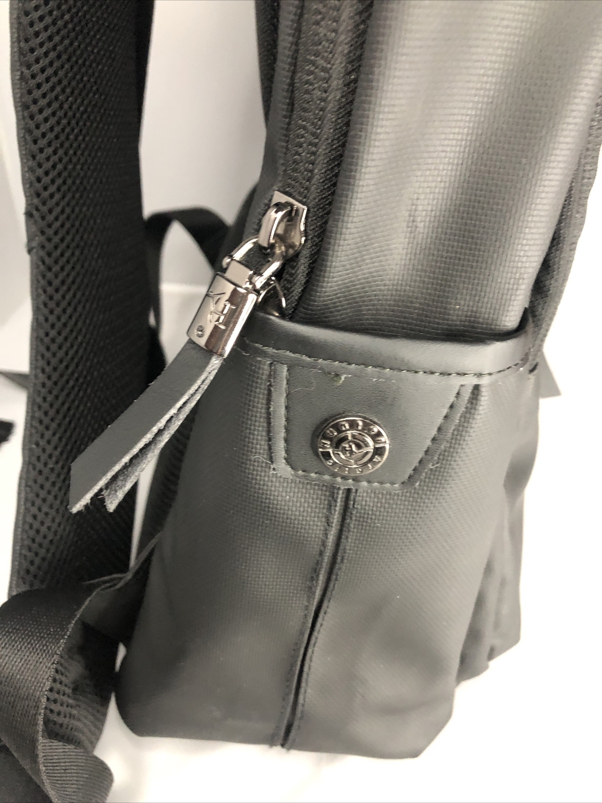 ARCTIC HUNTER Black Backpack Laptop Bag Business Travel School Comfort *READ*