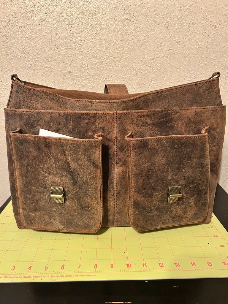 Leather Briefcase/Messenger Bag, Komal C, 15″, Distressed Brown
