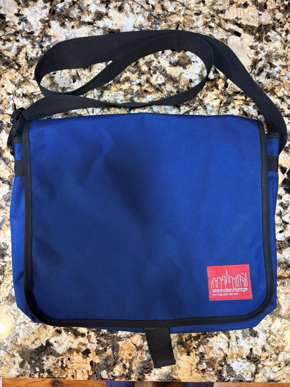 Manhattan Portage Canvas Messenger Bag 12X15 Inch Shoulder Strap Great Condition