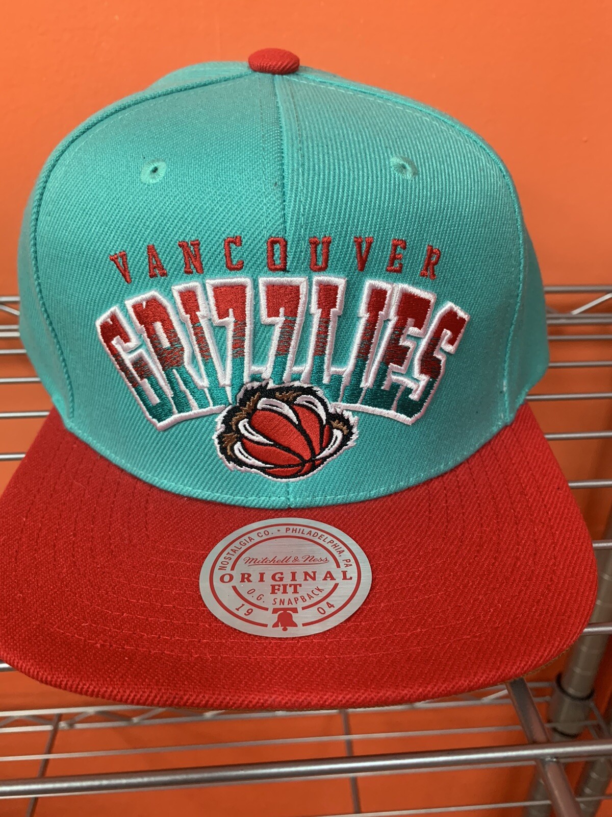 Backwoods 3pc Set; Backpack,Crossbody and Pouch + M&N OG SB Vancouver Grizzlies