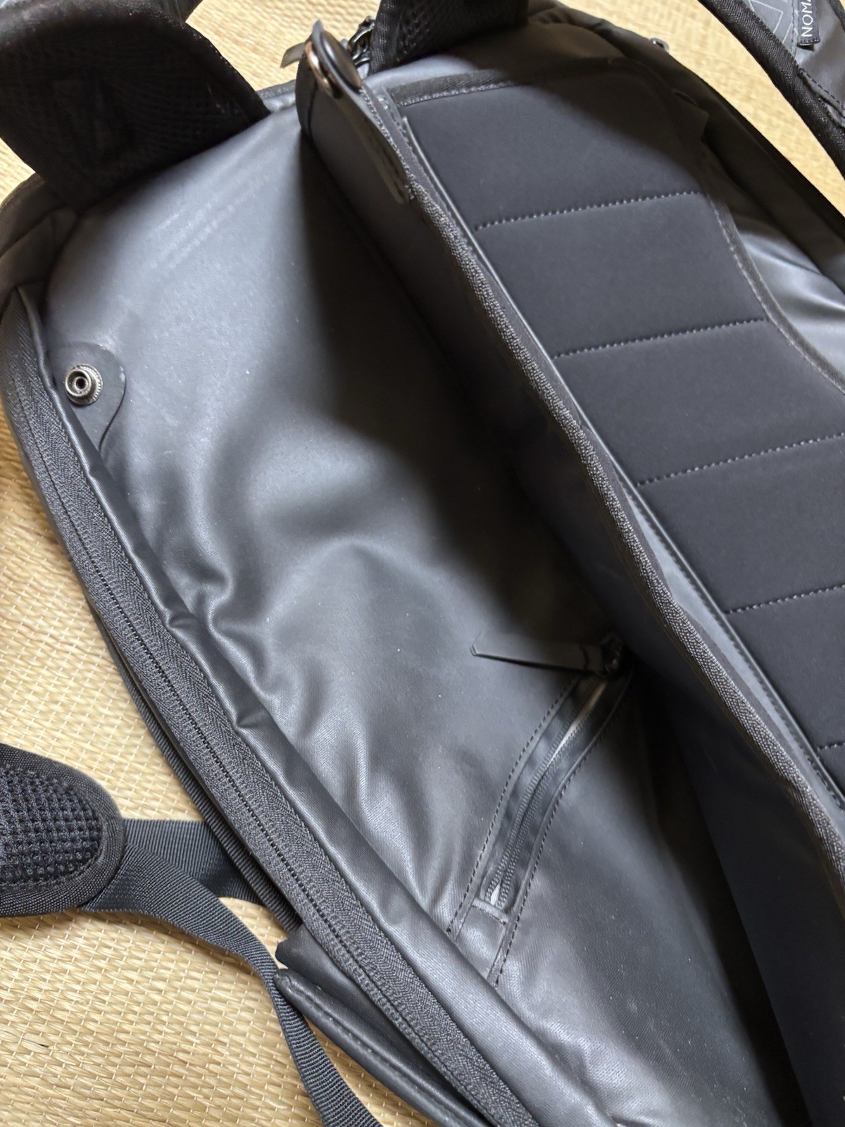 Nomatic Travel Pack Backpack 20L Black Gray