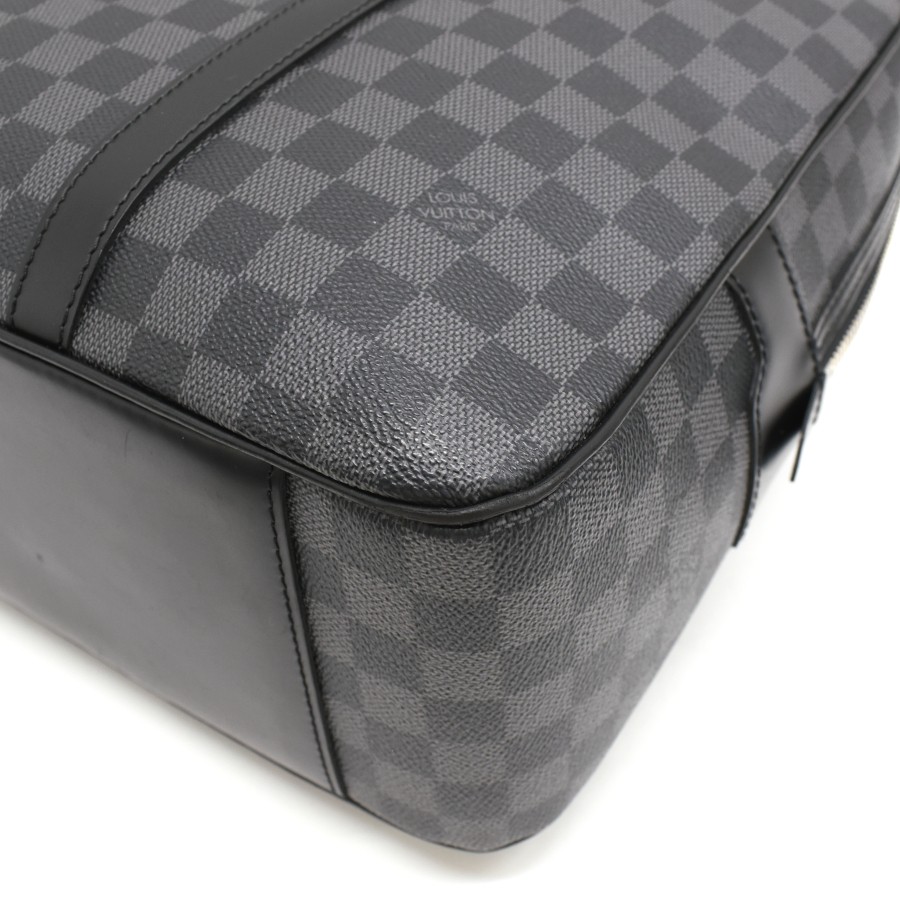 LOUIS VUITTON Damier Graphite Porte Documents Voyage N51195 T1CC