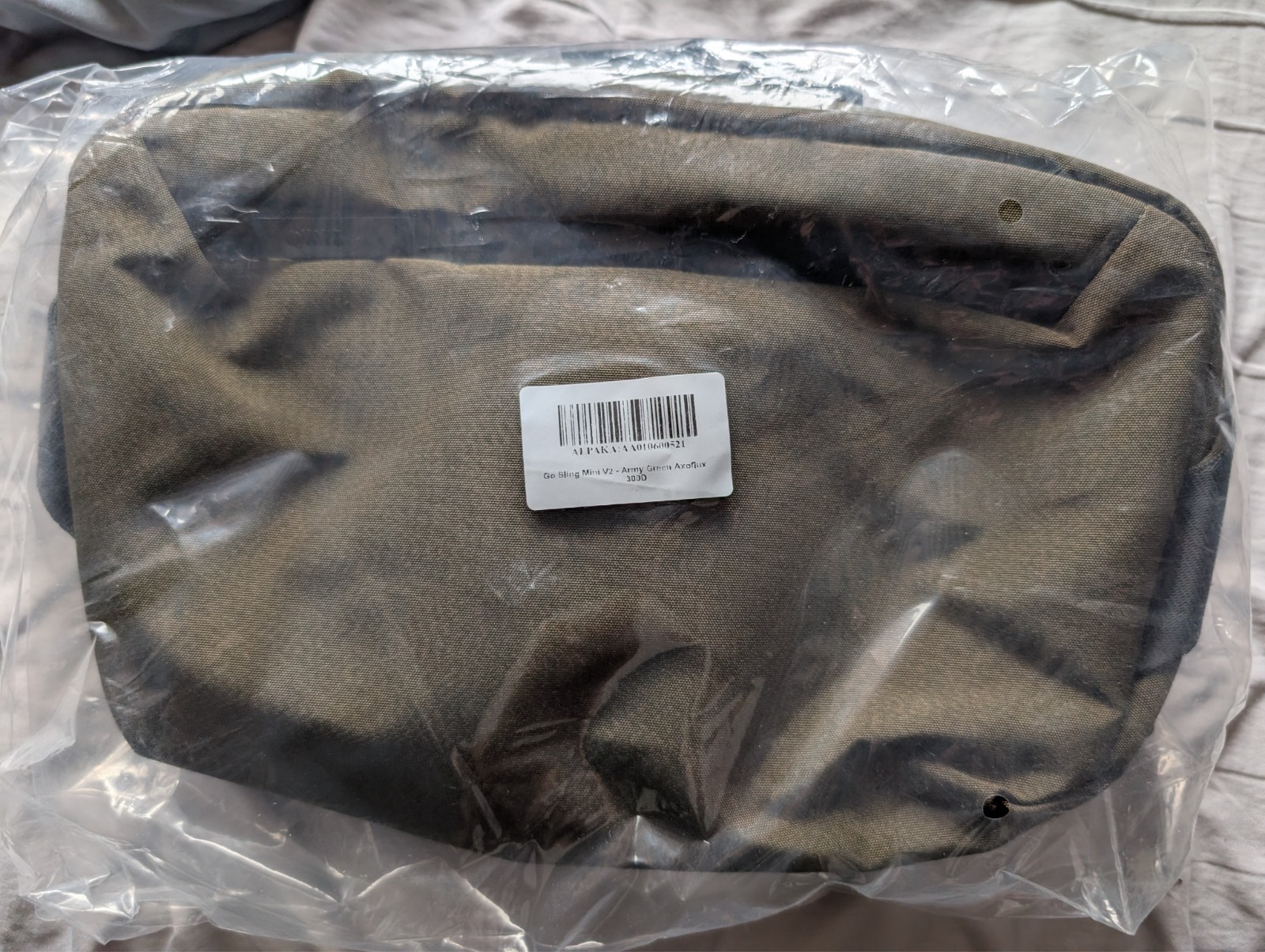Alpaka Go Sling Mini V2 – Axoflux Army Green 300D – New with Tags