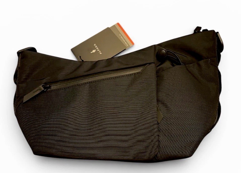 Alpaka Flow Satchel 4L Weather Resistant Adjustable Bag Black Axoflux 210D