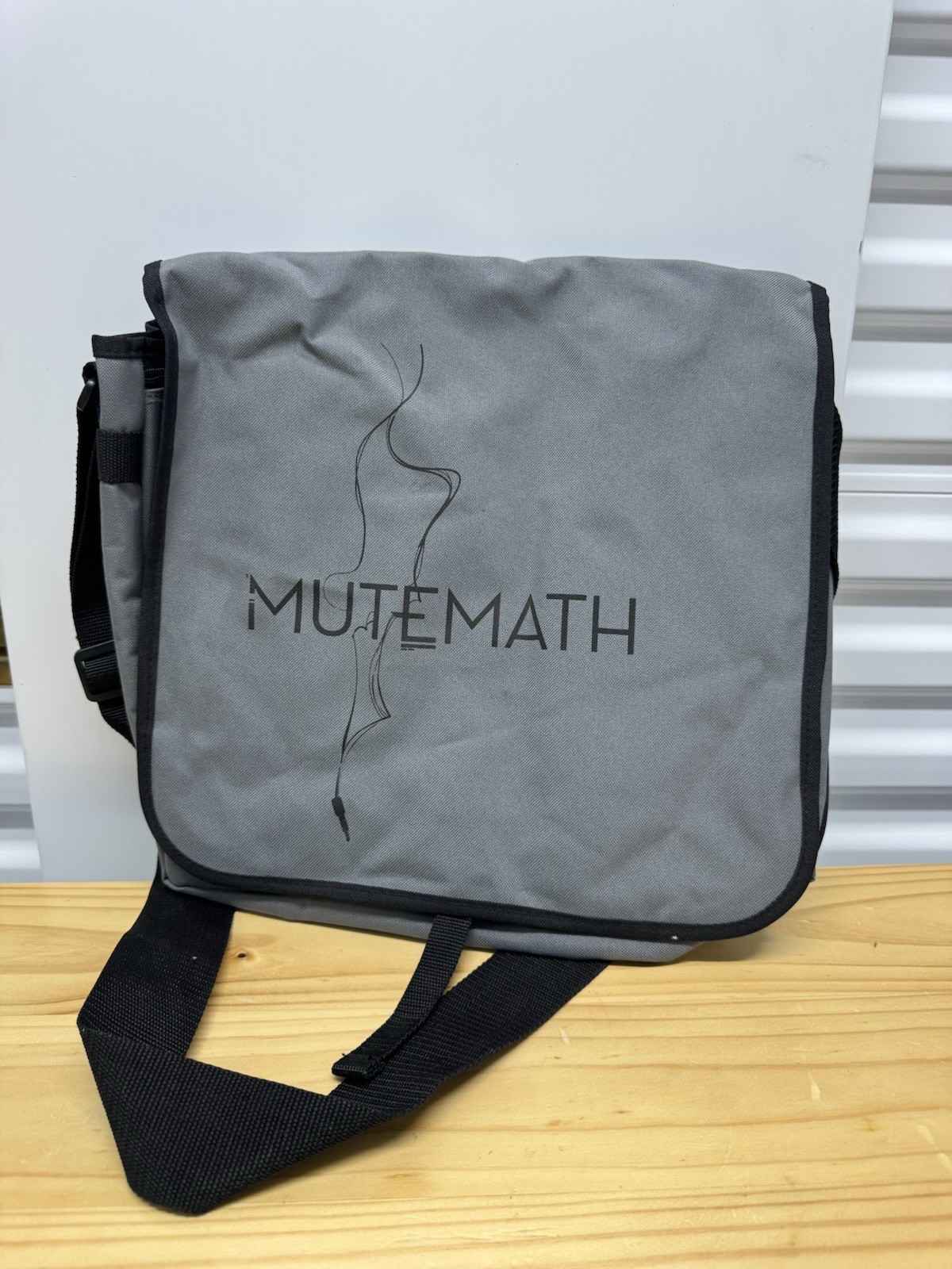 MuteMath Gray Messenger Bag One Size Unisex New Without Tags