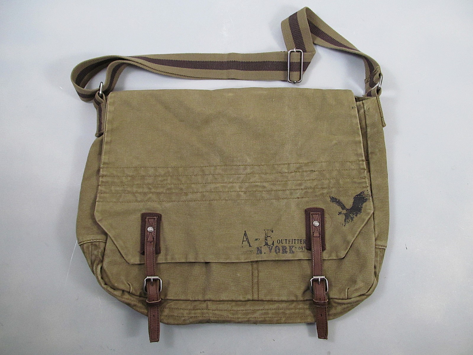 American Eagle Outfitters Y2K Canvas Messenger Bag Army Khaki Vintage Utility
