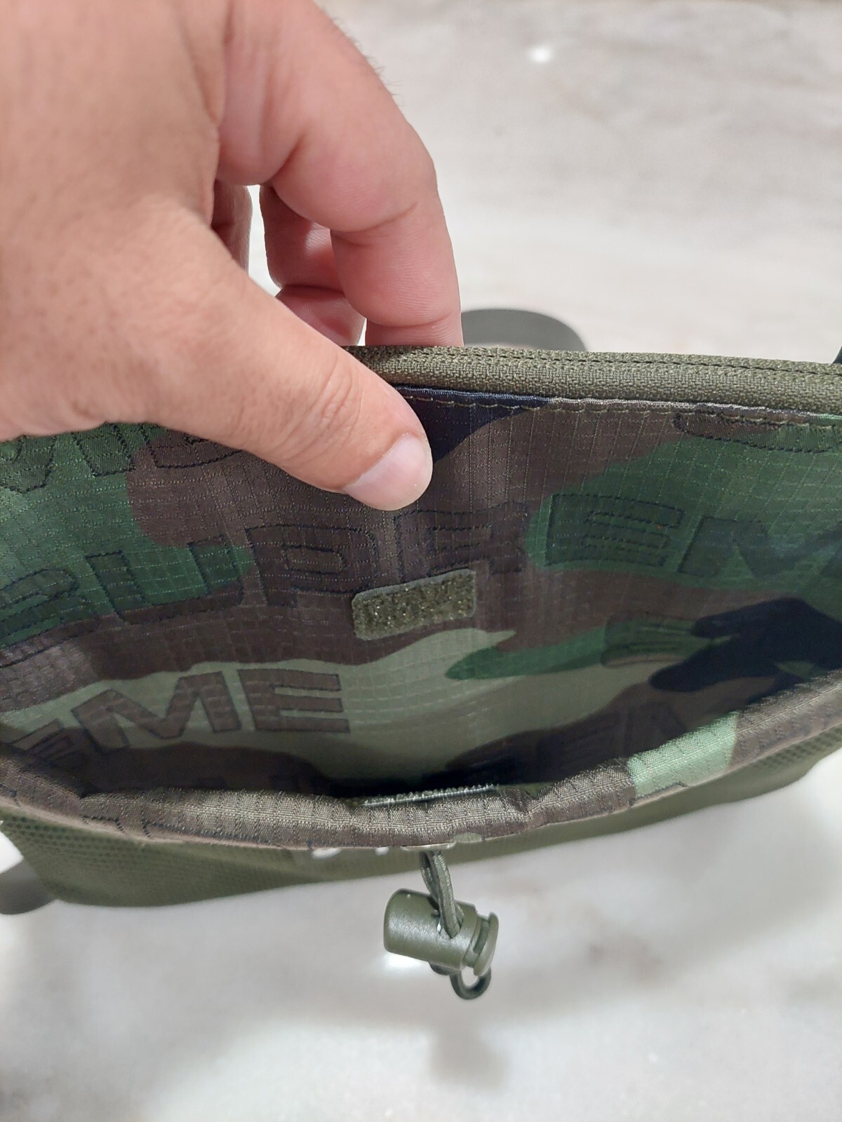 supreme messenger bag