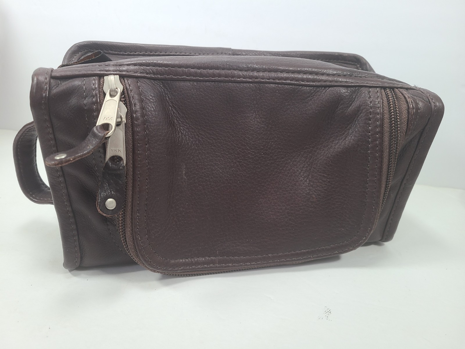 Canyon Outback Brown Leather Toiletries Travel Bag