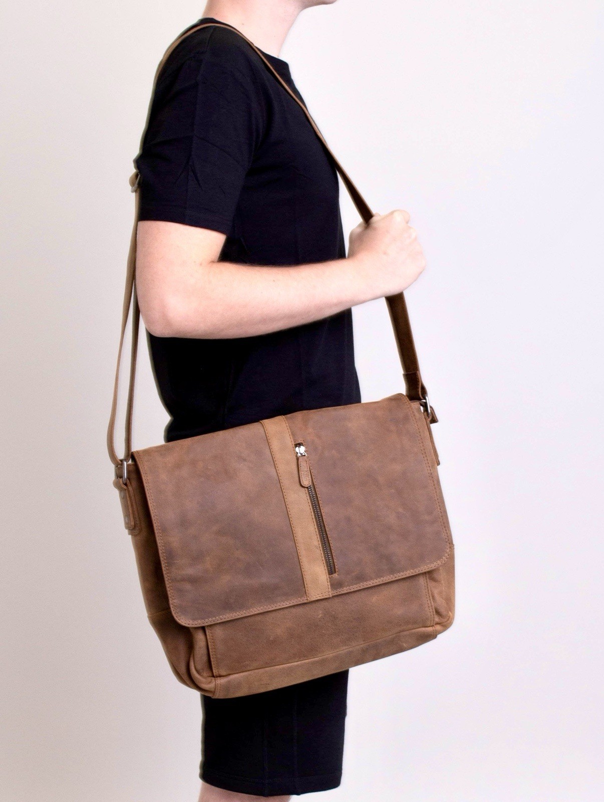 【EUC!】Adrian Klis ❖ Bison Leather Messenger Bag 🇨🇦Handcrafted in Canada -Brown