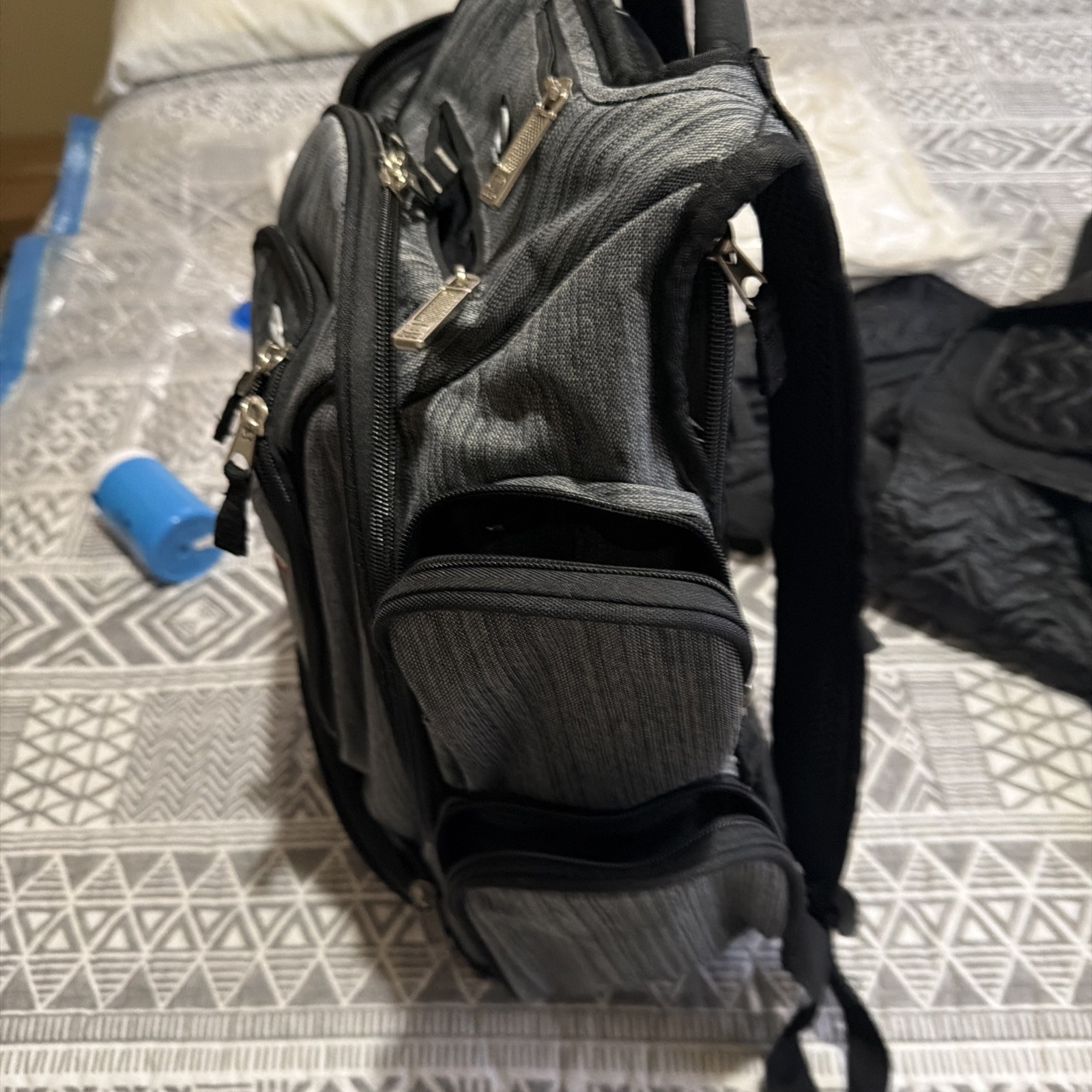 Nwt OGIO Metro Street Grey/black Backpack 8 External Pockets Audio Tech Laptop