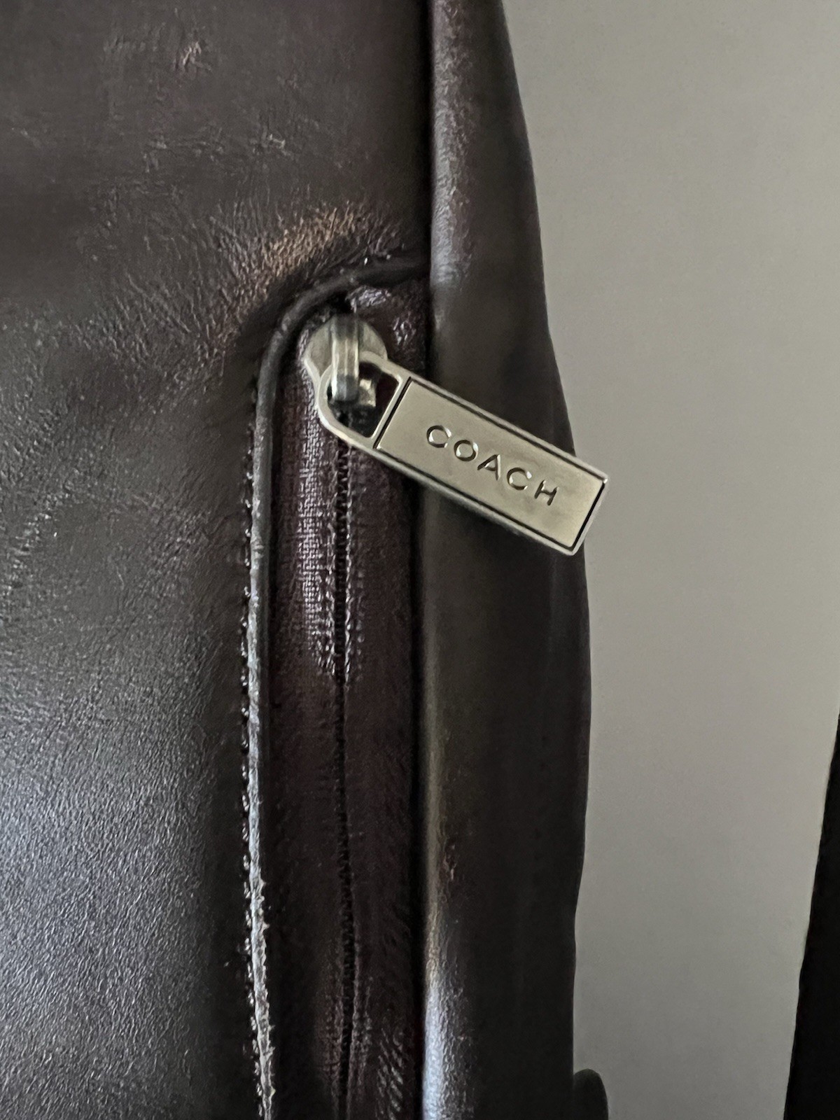 Coach Men’s Backpack Brown/Gray Solid Zip Closure Adjustable Straps