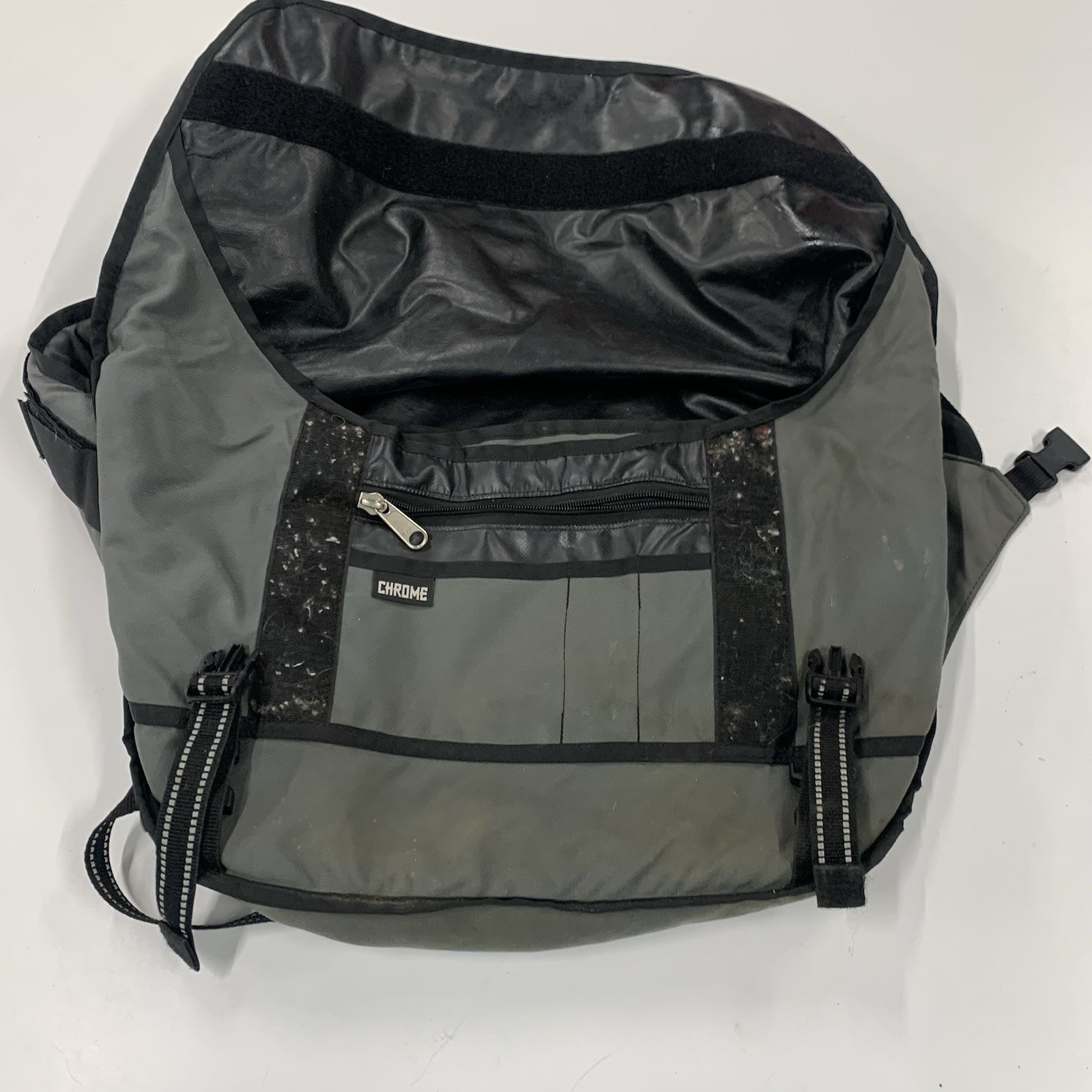 Chrome Industries Messenger Bag Gray & Black – Made In USA