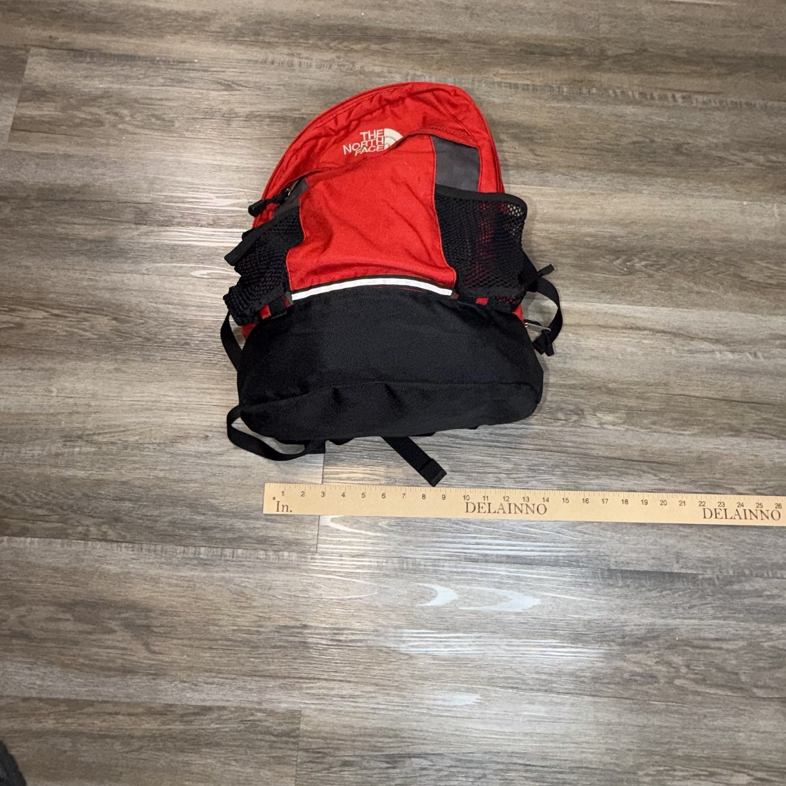 The North Face Yavapai Backpack Peppermint Red White Color-Way Black Bottom