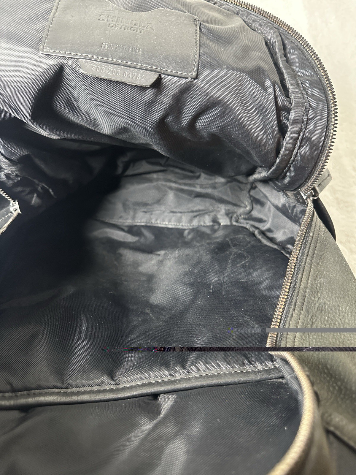 Shinola Detroit Leather Backpack Sleek Everyday CarryPre-Owned Conditions