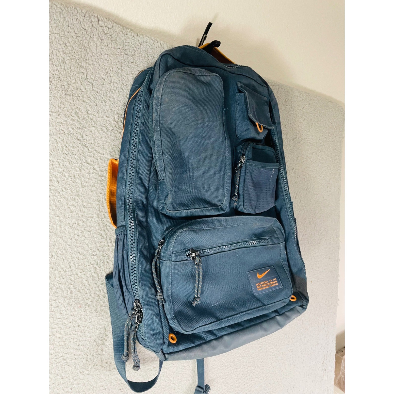 Nike Utility Elite Backpack Navy Blue Orange Training Gym Laptop Bag Air Max