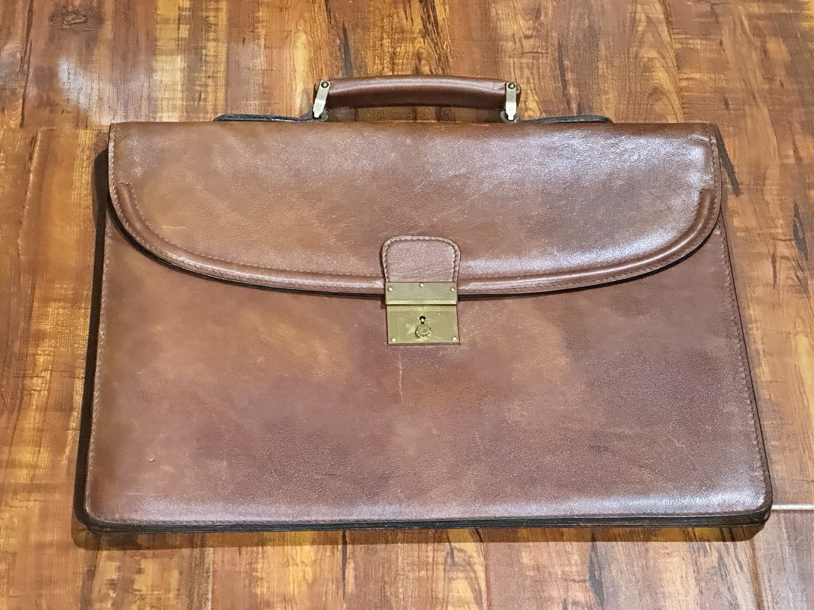 Vintage Brown Leather Made in Italy Lockable Portfolio Bag Briefcase By Luti