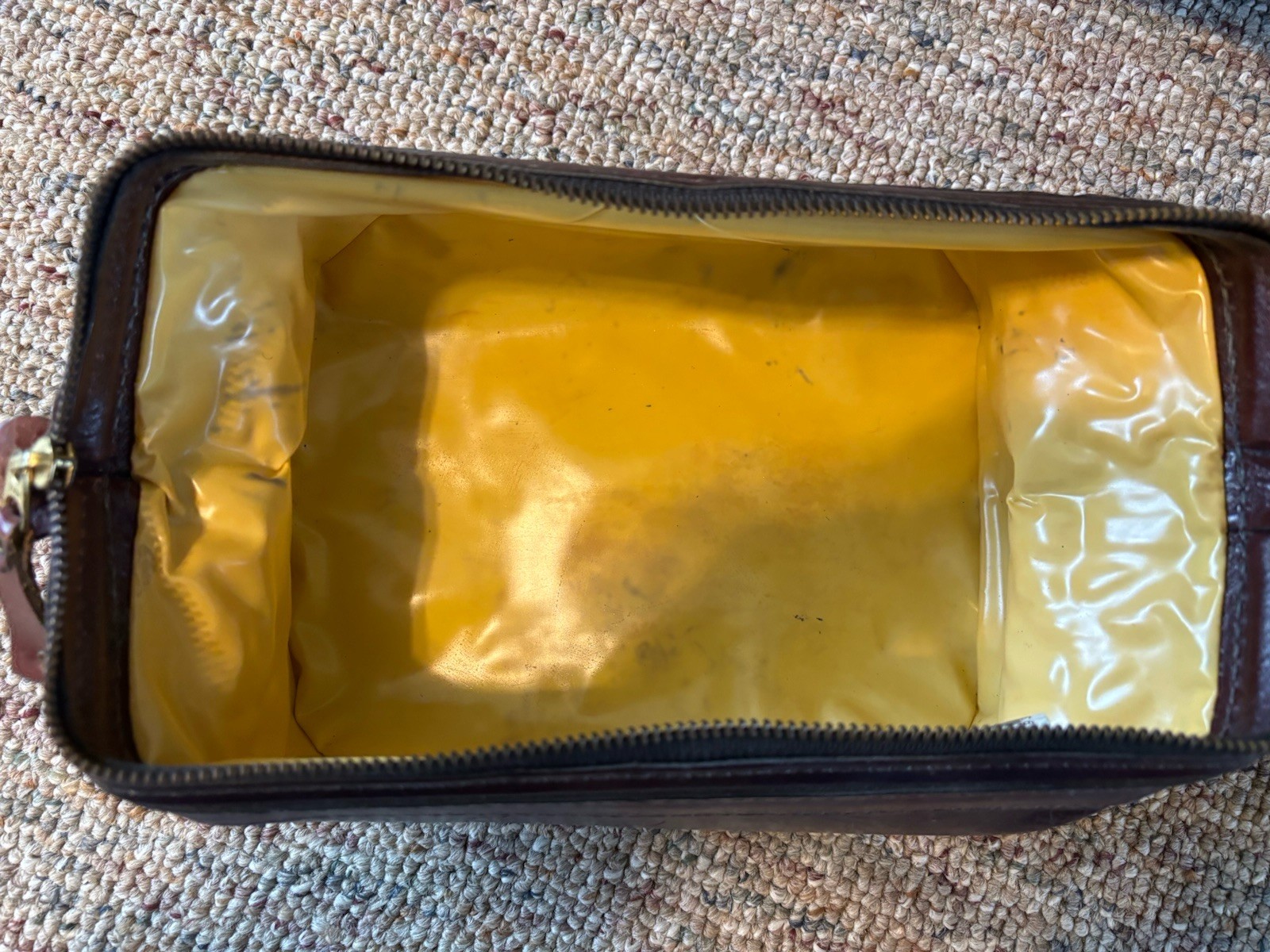 Vintage Bosca UtiliKit Bag Brown Leather Toiletry Travel Kit 10” Men’s Zippered