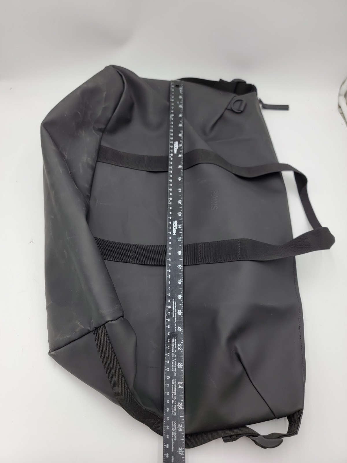 Rains MEDIUM Overnight Bag in Black Polyester w/Polyurethane Coat Waterproof Zip