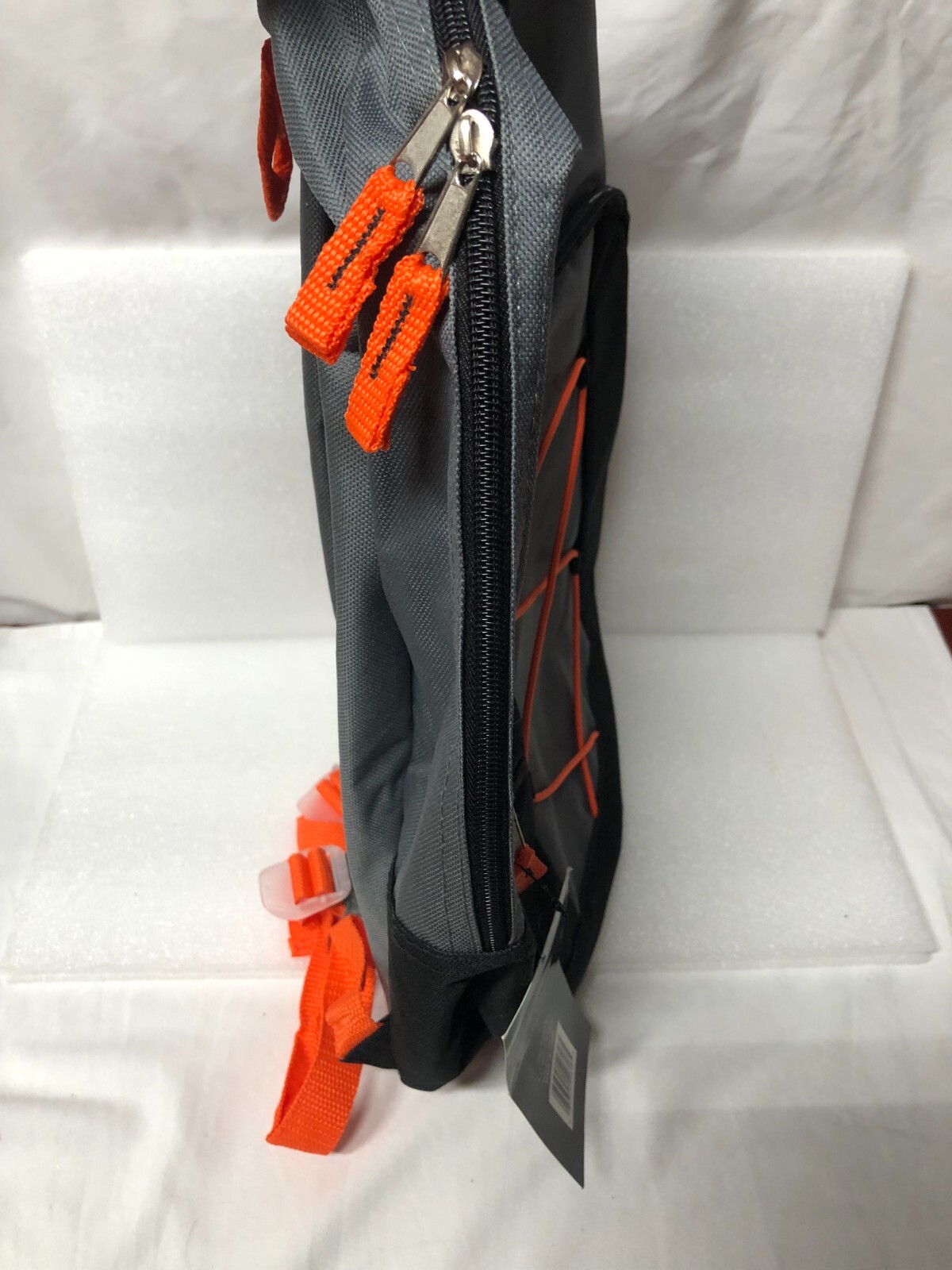 New with Tag Trailmaker Equipment Backpack Gray Black Orange 17X14X5 Never Used