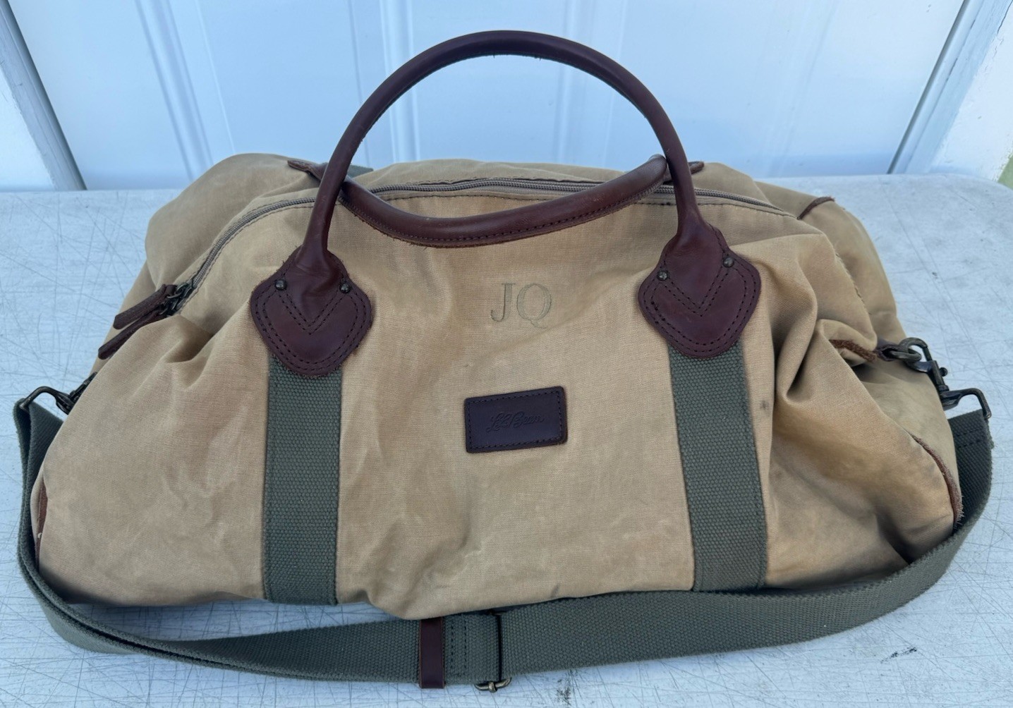 Vintage LL Bean Field Canvas Duffel Weekend Bag Tan Shoulder Strap Bag USED