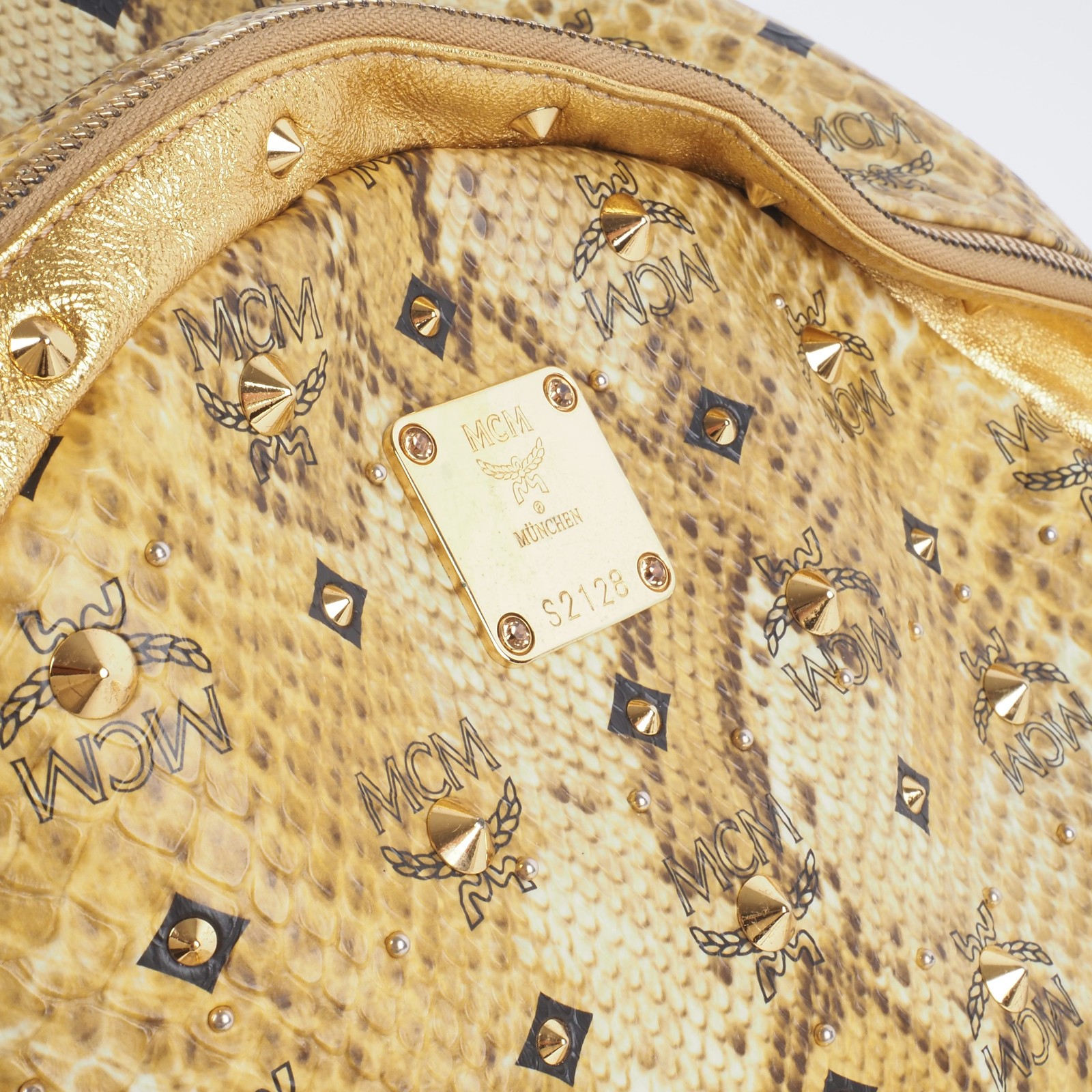 MCM Backpack Stark Large Limited Edition Snakeskin Print Gold Studded OP: €1240