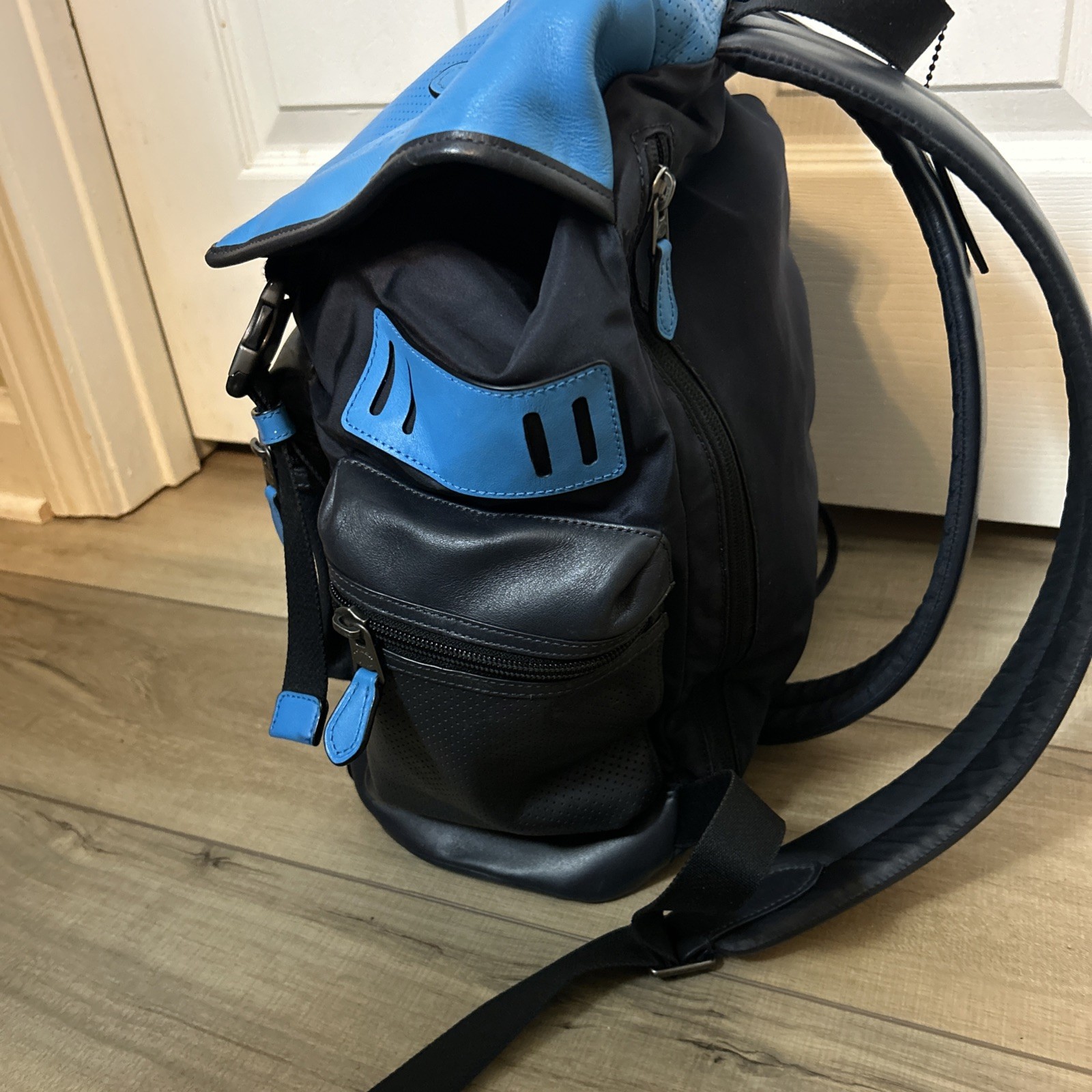 COACH Terrain Trek Leather Backpack Perforated Blue & Black Luxury Travel F57477