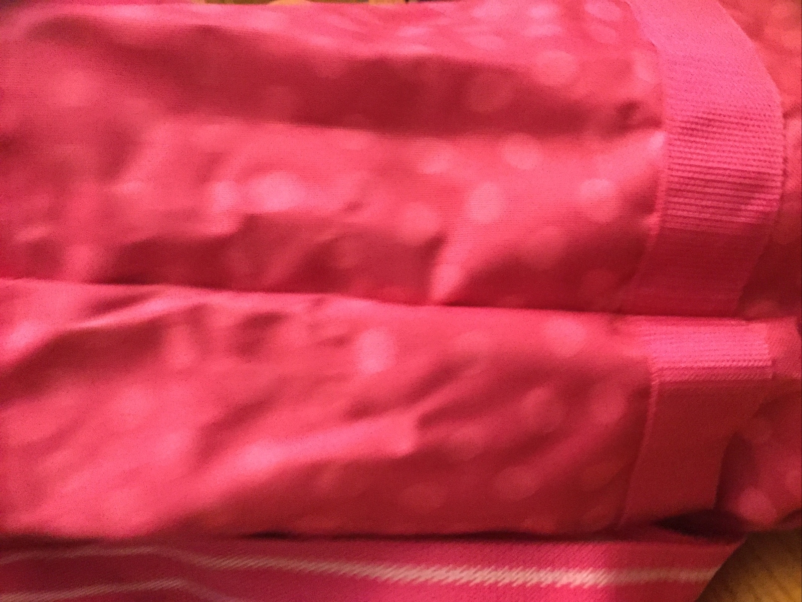 Thirty-One Duffle – Pink Dot Monograph Superstar