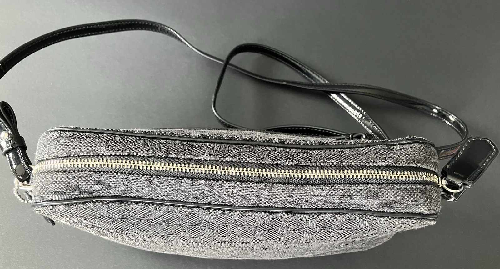 COACH MONOGRAM CROSS BODY PURSE/BAG C1375-25043 GREY/BLACK PURPLE SATIN LINING
