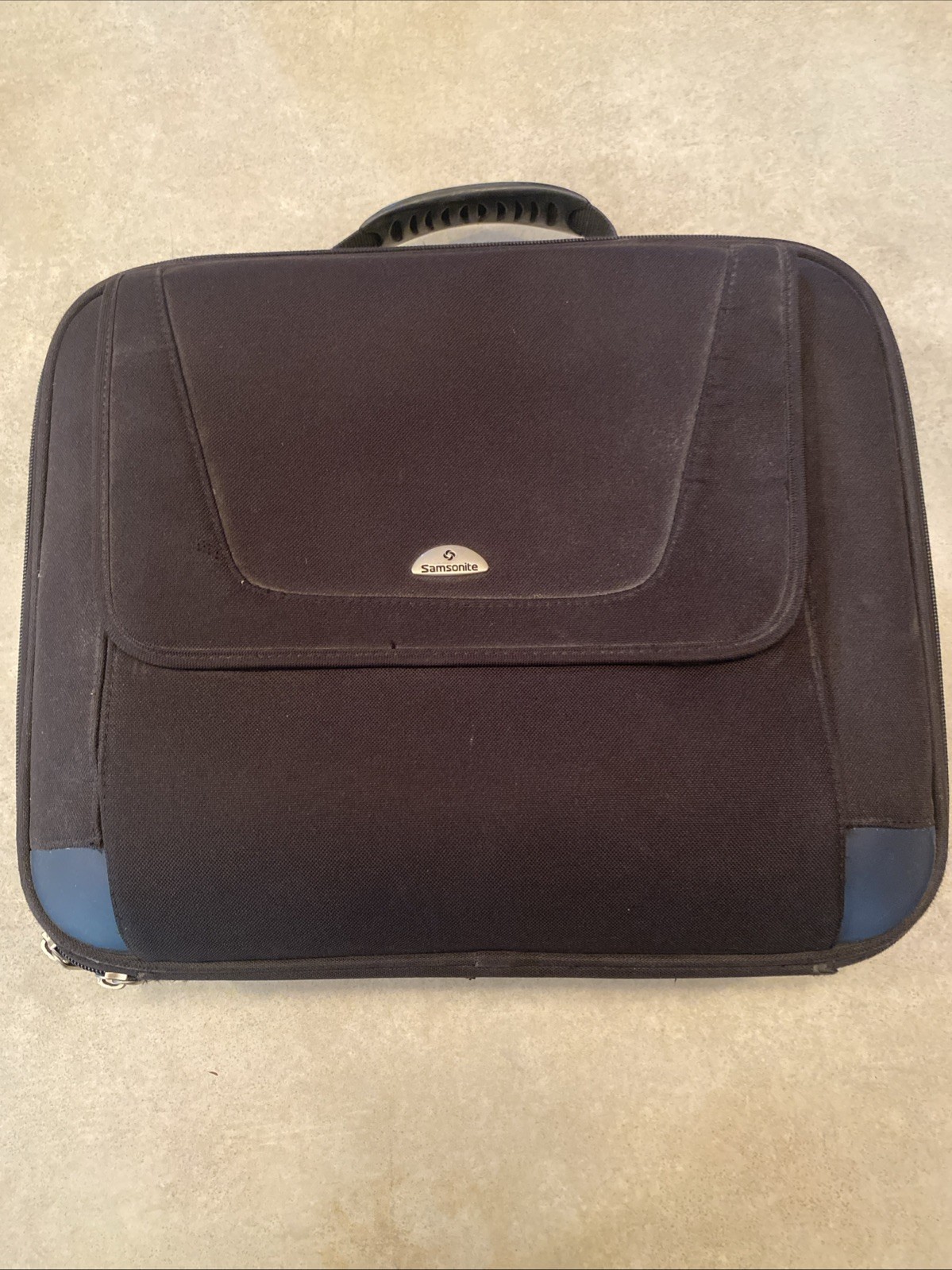 Samsonite Luggage Fabric Slim Briefcase Black Laptop Bag Case 17” X 13” X 4”