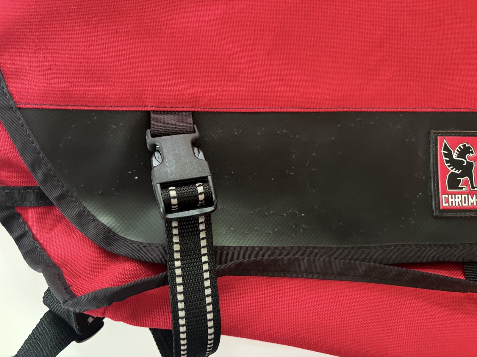 Chrome Industries Metropolis messenger bag – RED/BLACK