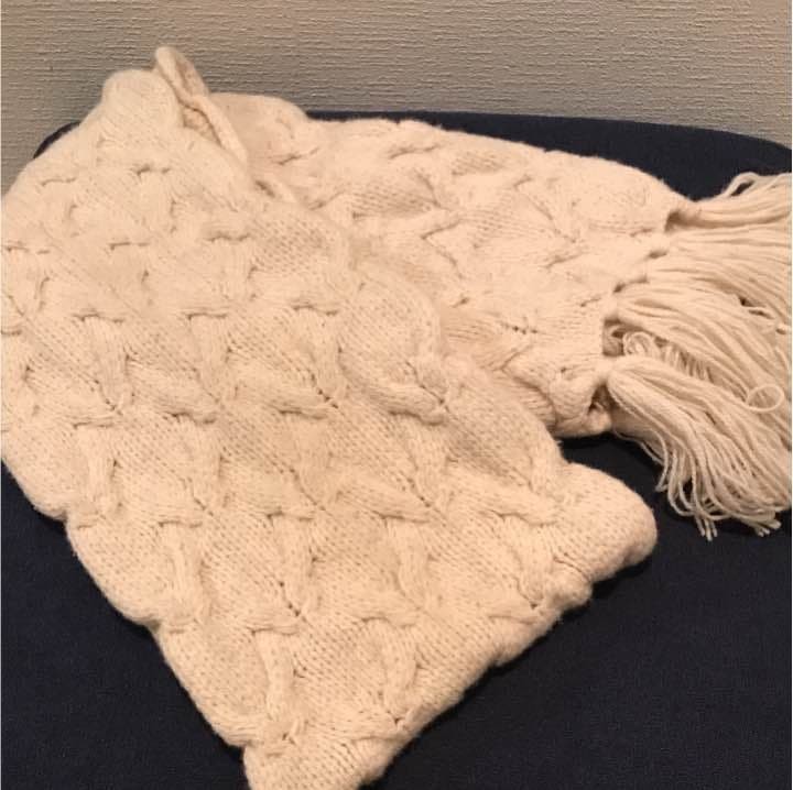 INIS MEAIN Knit Scarf White Irish Made Fashion Accessory