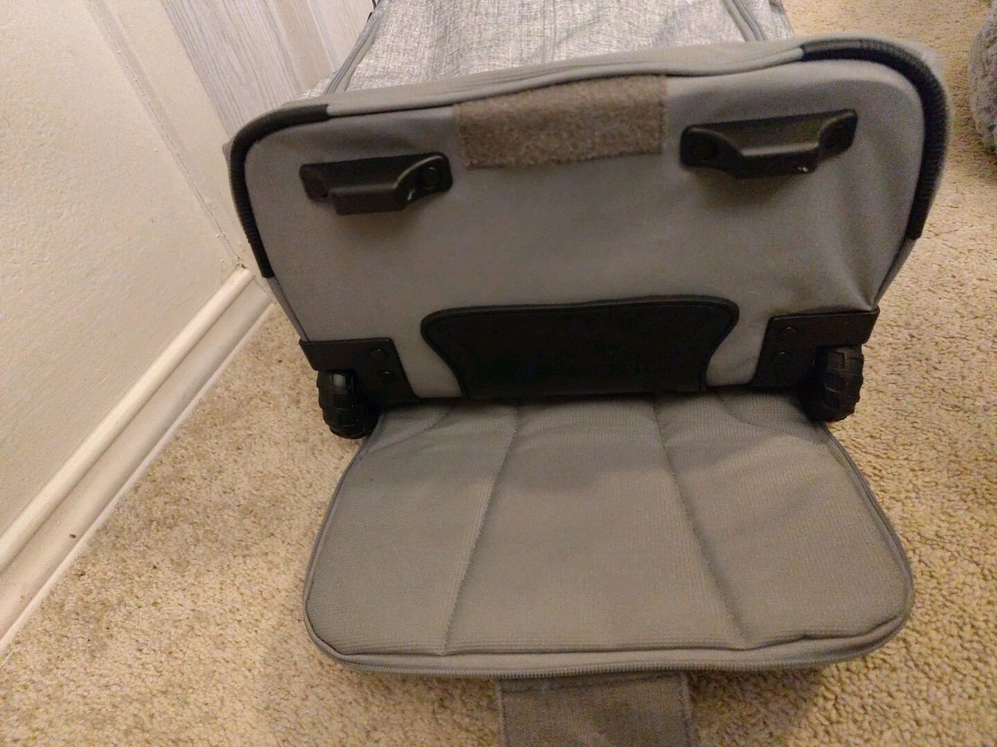High Sierra Powerglide Wheeled Rolling Backpack Large 38L Gray